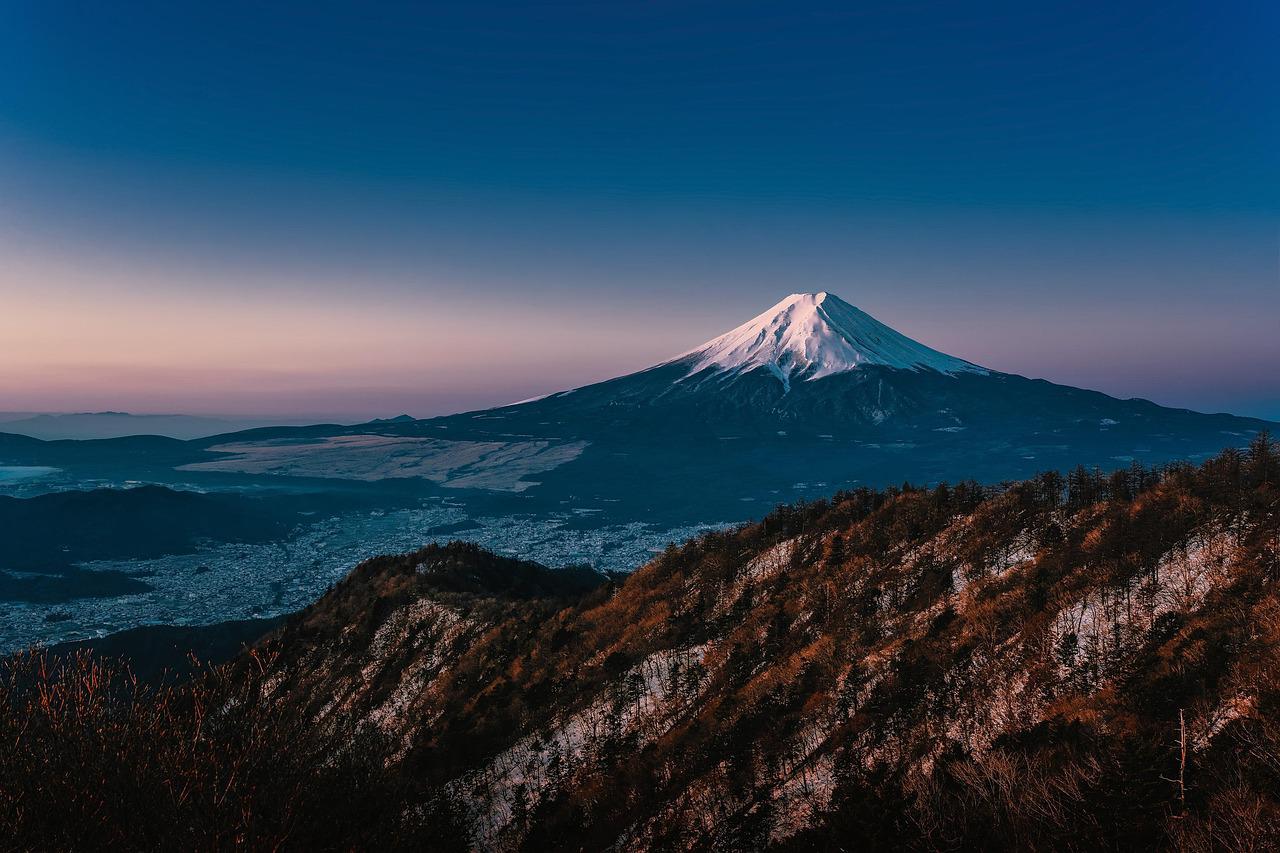 接連被趕超！日本即將跌出“發(fā)達(dá)國(guó)家”